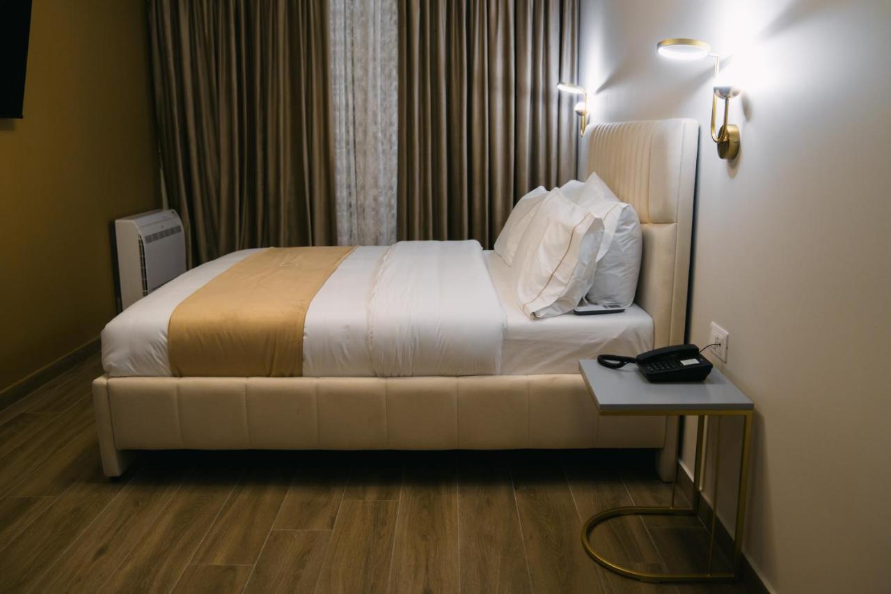 Olia Residence Tirana Buitenkant foto