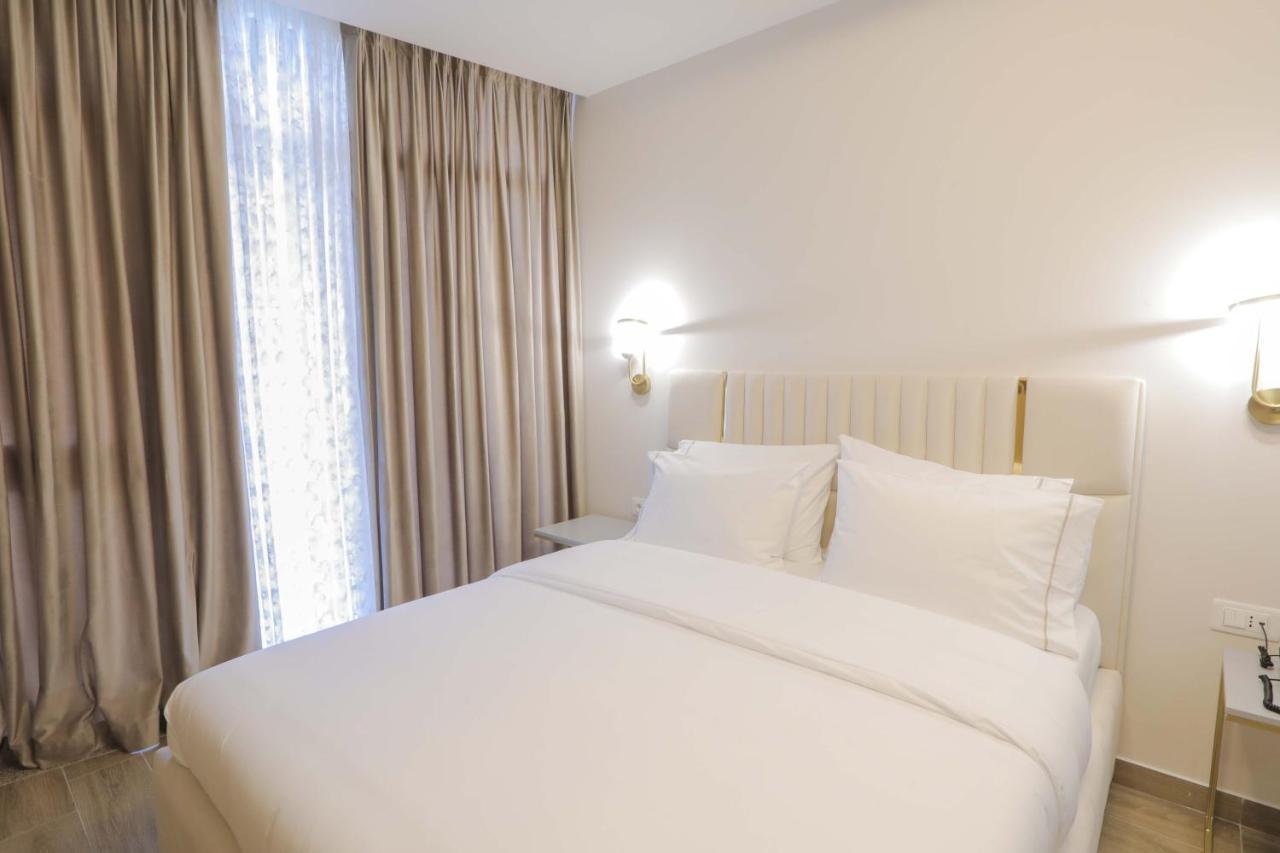 Olia Residence Tirana Buitenkant foto