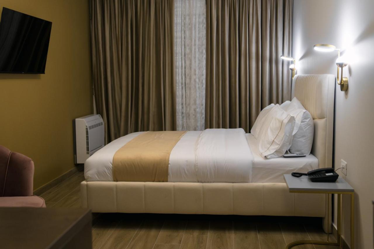 Olia Residence Tirana Buitenkant foto