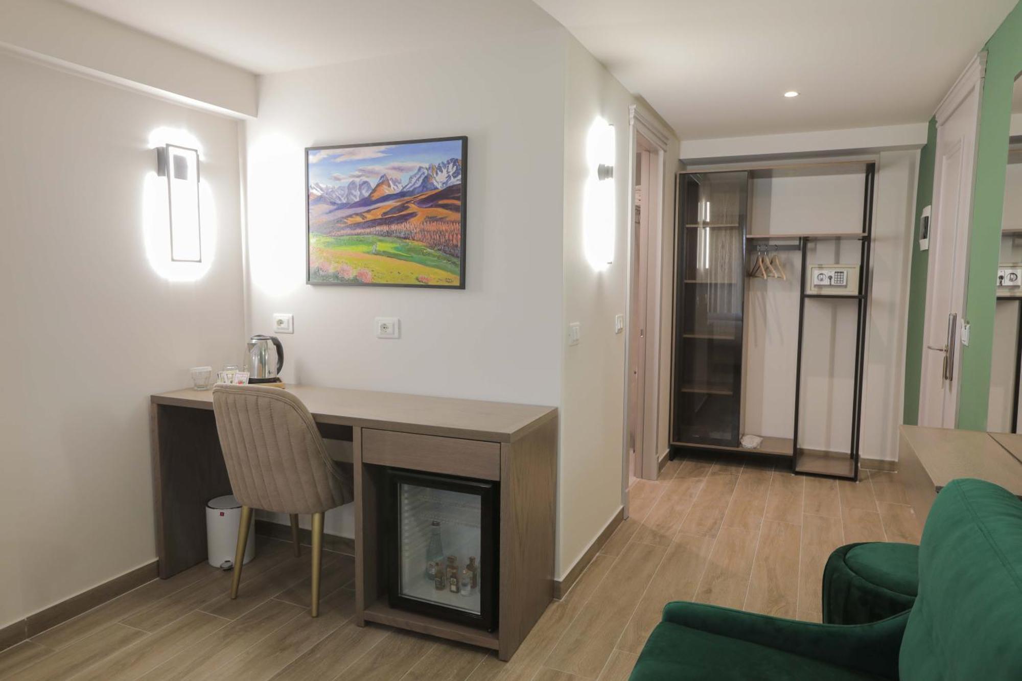 Olia Residence Tirana Buitenkant foto