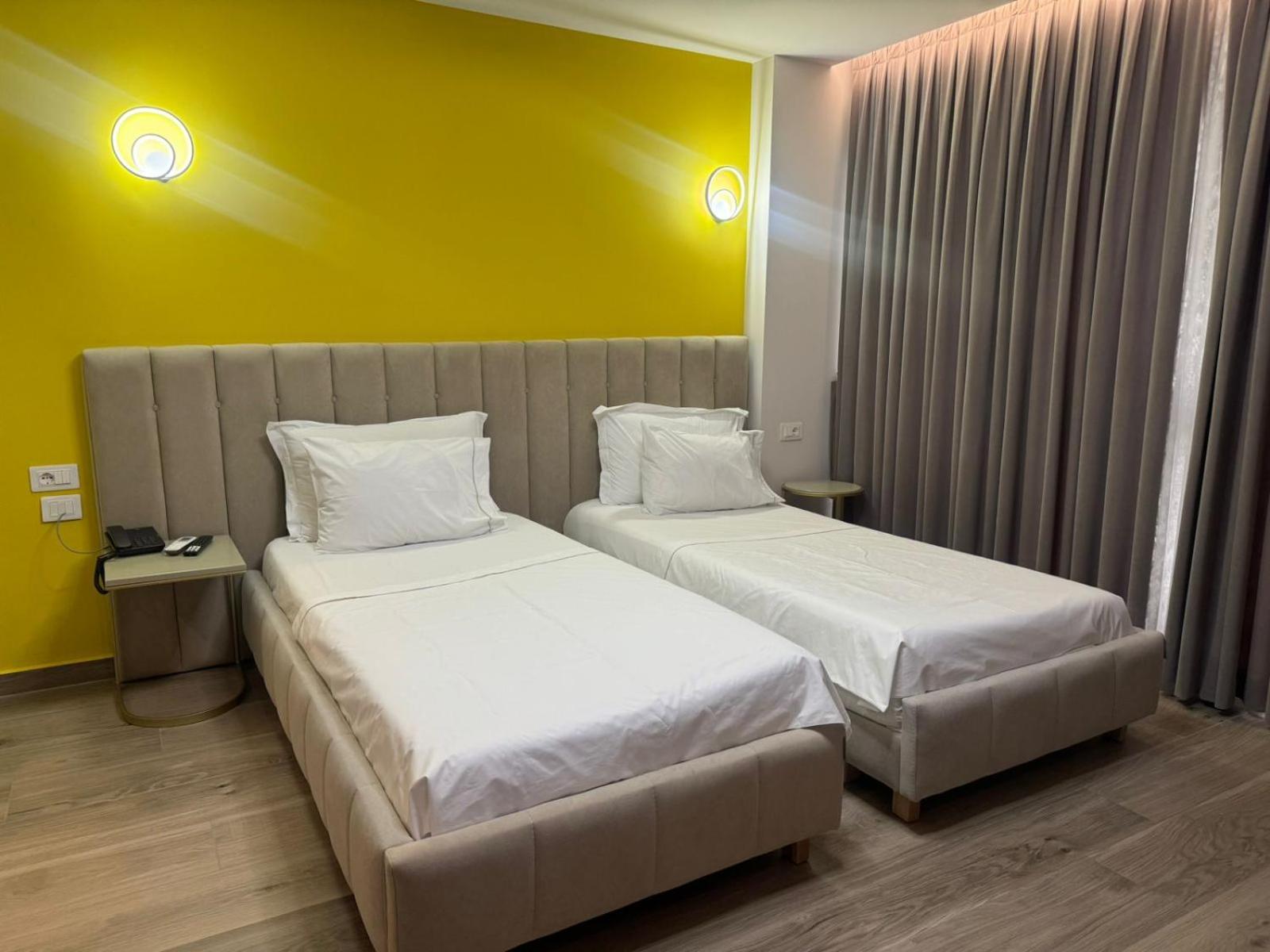 Olia Residence Tirana Buitenkant foto