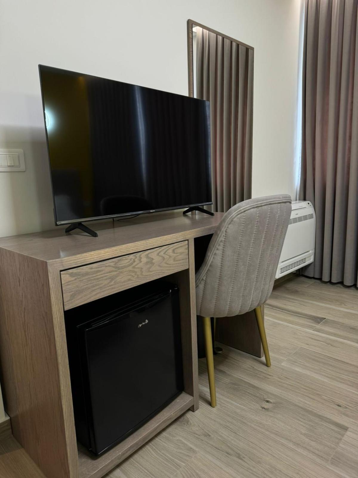 Olia Residence Tirana Buitenkant foto